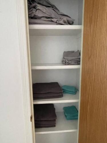 Fotografie z fotogalerie ubytování Cozy Home v destinaci Camrose