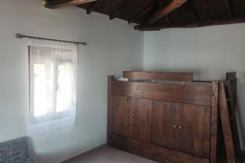 Φωτογραφία από το άλμπουμ του Malakion Rustic Studio seaside view σε Malaki