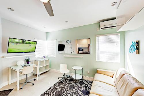Hayes Garden I & II – Photos 3