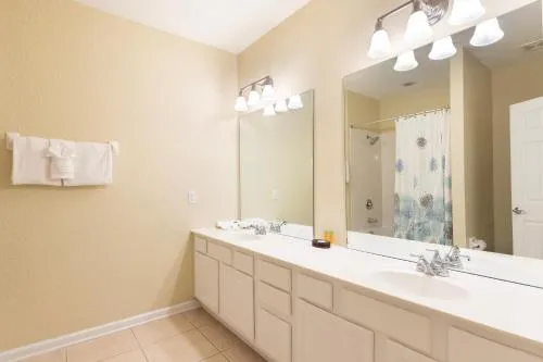 Orlando Resort Rentals at Universal Boulevard photo 90