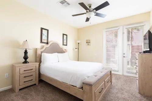 Orlando Resort Rentals at Universal Boulevard photo 94