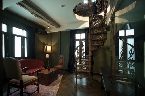Гостиная зона в Baan Tuk Din Hotel
