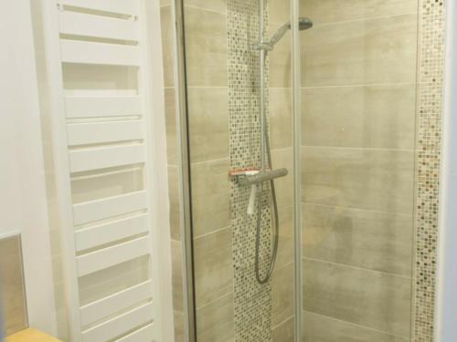 Kúpeľňa v ubytovaní Magnifique T2 avec balcon et animaux admis - FR-1-503-143