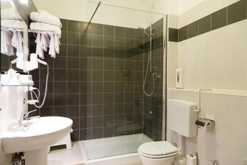 Un baño de Hotel Ginori Al Duomo
