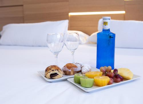 Makanan di atau berdekatan hotel
