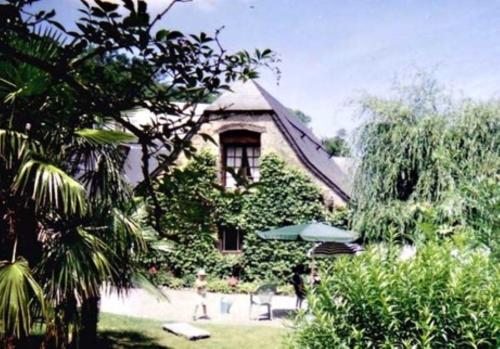 Vonkajšia záhrada v ubytovaní Entre deux moulins