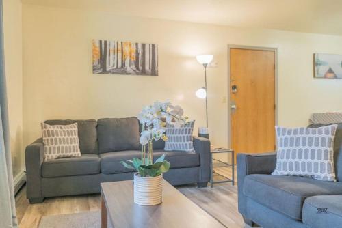 Centrally Located Comfort And Coffee 3