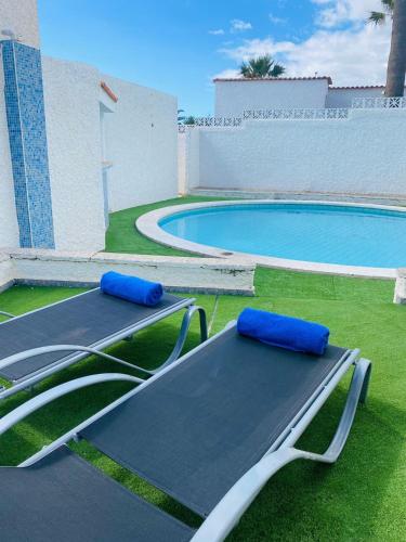 3 bedrooms villa with private pool and wifi at Santa Cruz de Tenerife 1 km away from the beach
