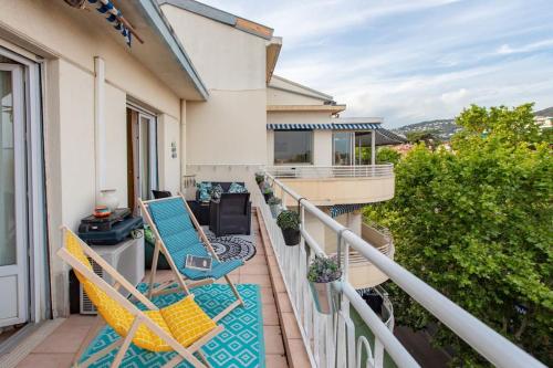 C5 Staywizus - 2 BDR Blvd Carnot - 10 min Palais - AC & Terrace Sea View