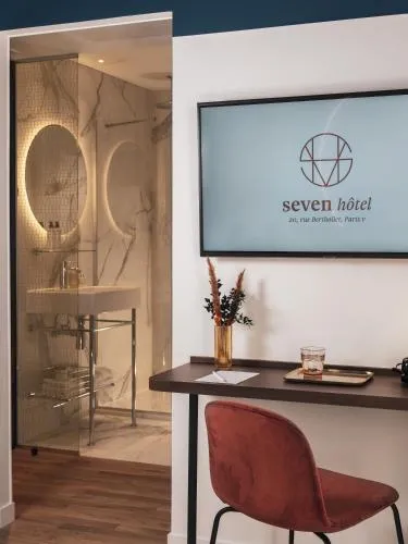 Seven Hotel Paris photo 6