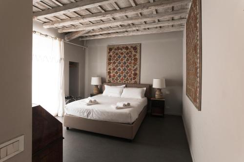 EasyTopStay - Piazza Venezia Charming Penthouse