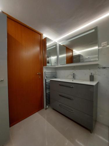 Eolia apartment with panoramic Chania view