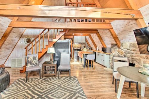 Lake Hamilton Cabin Boating Getaway! – Photos 5