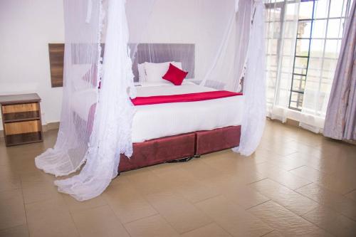 Katil atau katil-katil dalam bilik di ROYAL ACACIA HOTEL ISIOLO