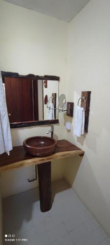 Bilik mandi di Casa Hadassa La Cañada