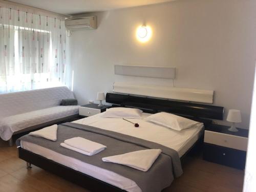 Suzana Garden 객실 침대