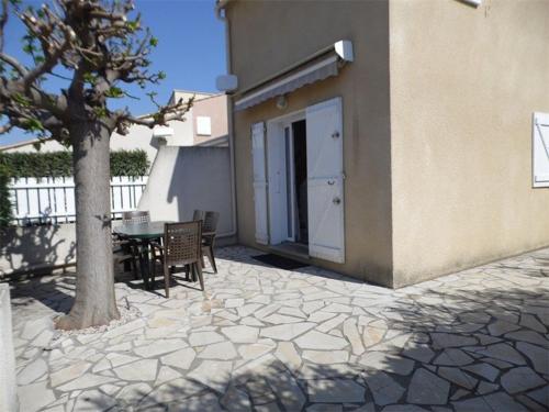 Maison Duplex 3 Pièces avec Terrasse, Parking Privé, Proche Plage - 6 Personnes - FR-1-326-397
