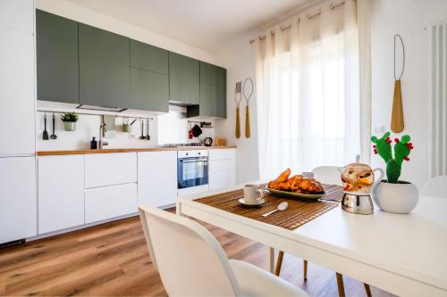Dapur atau dapur kecil di Luciano's : Abitare nel confort e nella luminosità