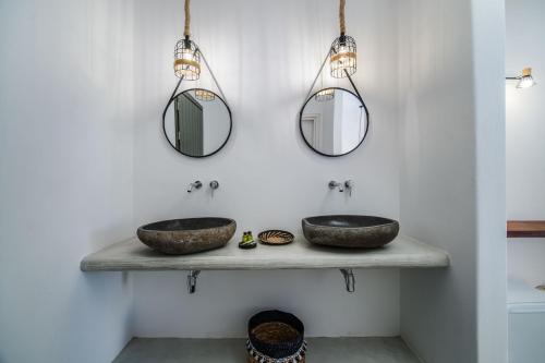 Φωτογραφία από το άλμπουμ του Amethyst Luxury Suites Oia στην Οία