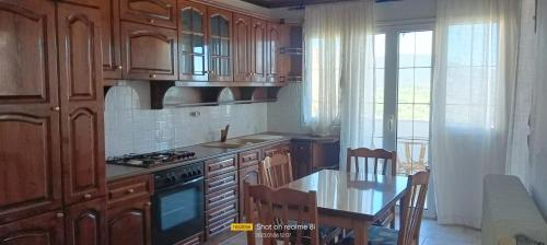 Fotografie z fotogalerie ubytování Nikoleta's house v destinaci Ágios Matthaíos