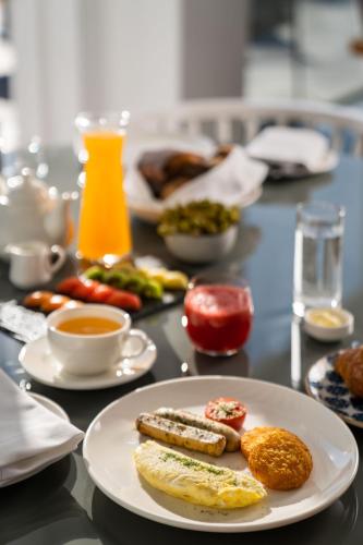 Jídlo v hotelu nebo okolí