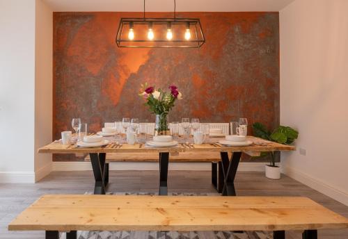 Gambar di galeri bagi Hazel House di West Bromwich