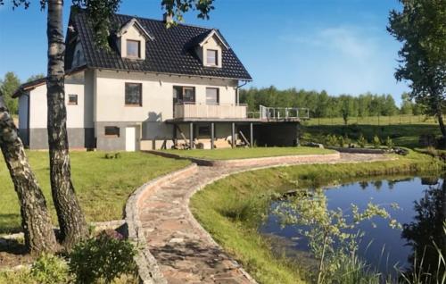 Amazing Home In Grabowska Huta