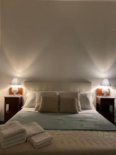 Gorgeous apt in Taormina city center + Free Parking photo 2