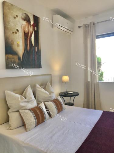 Villa Lilac - walking distance to beach