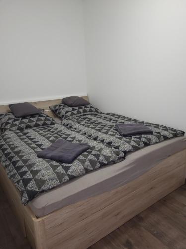 Posteľ alebo postele v izbe v ubytovaní Spílerapartman 2