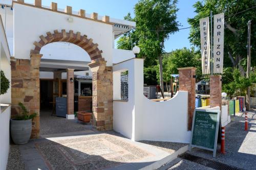 Gallery image of Esperides Hotel in Paralia Agias Foteinis