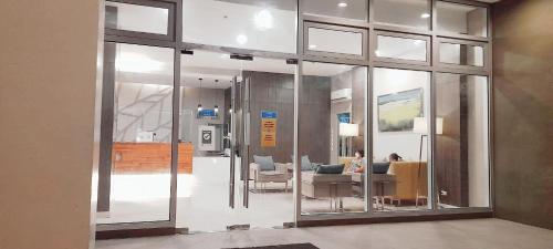 Avida Towers Riala T3 - Studio Unit 2nd Floor - 224にあるシーティングエリア