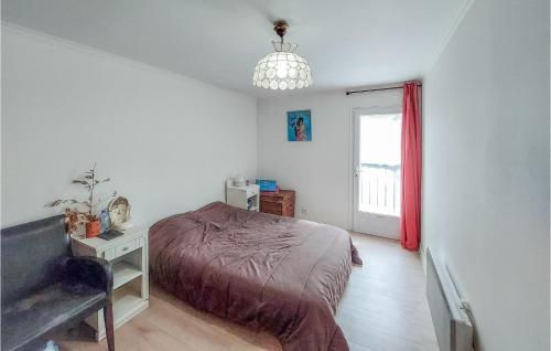 Ένα ή περισσότερα κρεβάτια σε δωμάτιο στο Cozy Home In Molières-Cavaillac