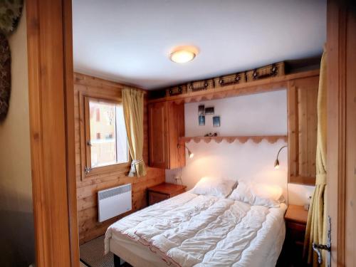 3 Pièces aux Menuires - 2 Chambres, 6 Pers, Parking, Pied des Pistes
