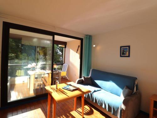 Photo de la galerie de l'établissement Studio Cabine Tout Confort à 350m de la Plage avec Parking Privé, 4 Pers - FR-1-307-209, au Grau-du-Roi