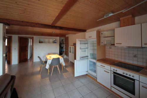 Kuchyň nebo kuchyňský kout v ubytování Ferienwohnung Harmonie