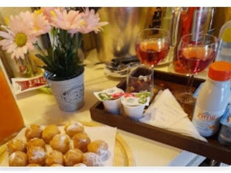 Mad på lejlighedshotellet eller i nærheden