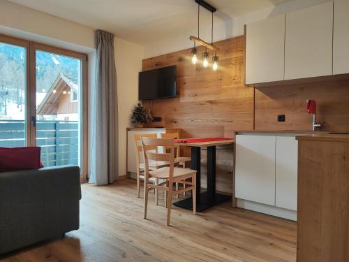 Η κουζίνα ή μικρή κουζίνα στο Appartements Stoll