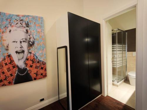 Designed Apartment 2 Bedrooms, 2 Baths in Milan Center - WiFi, AC, steps from Subway M1 and M2, Central Station and Airport connected with Self Check In photo 9