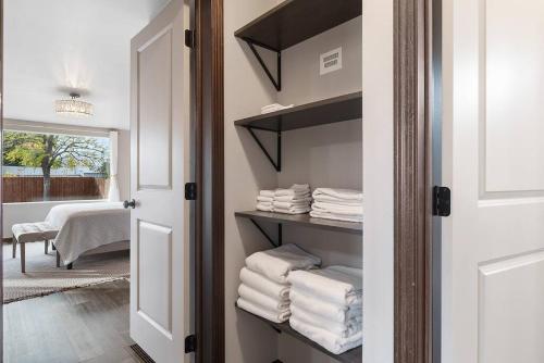 A bathroom at Centrally Located Fire-Pit Large Private Backyard