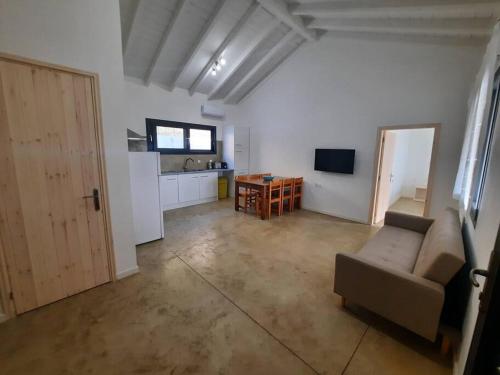 Kuchyň nebo kuchyňský kout v ubytování Sint Barbaris Perivoli
