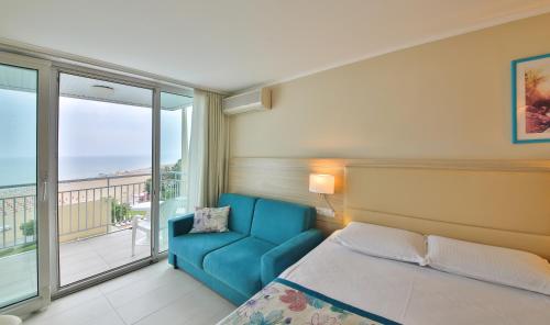 Φωτογραφία από το άλμπουμ του Laguna Beach Hotel στην Αλμπένα