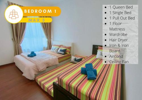 2 Einzelbetten in einem Schlafzimmer mit Beschreibungen ihrer Betten in der Unterkunft 2R2B Cozy Homestay,1-7 Pax - GA2 in Shah Alam