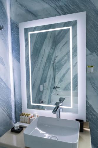 Gallery image of SIR LUXURY BOUTIQUE HOTEL in Brăila