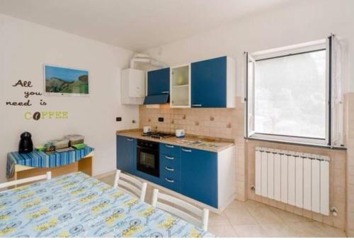 Una cocina o zona de cocina en Affittacamere La Quiete