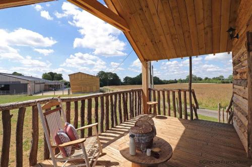 Photo de la galerie de l'établissement LA CABANE DE JABI, à Trémont