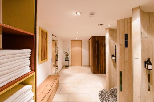 Margarethe Apartments Lechにあるベッド