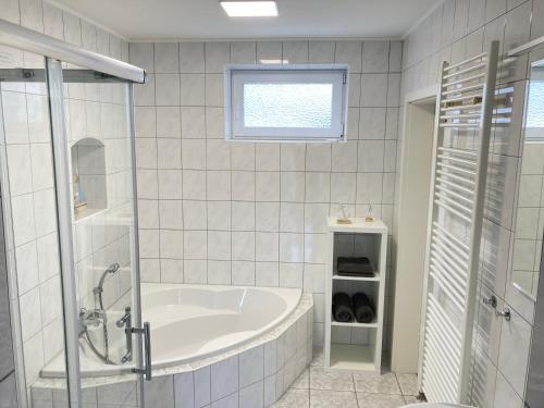 Koupelna v ubytování Ferienwohnung-Relax-Schleesen
