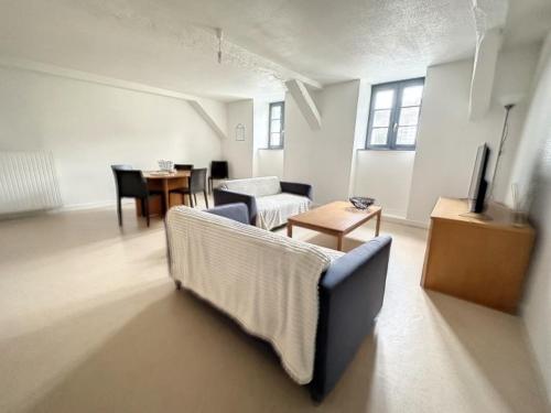 Résidence Bury - Apartment Mit 2 Schlafzimmern