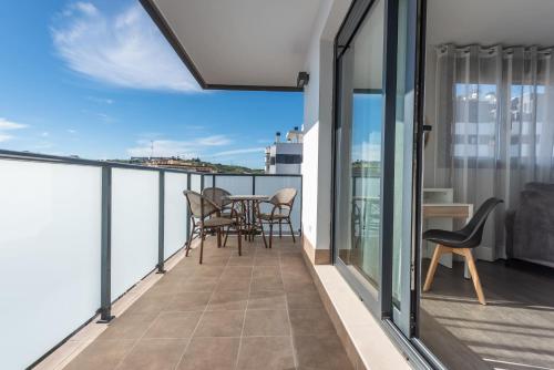 A balcony or terrace at Apartamento Estepona I